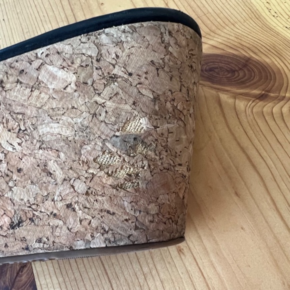 Tory Burch Patti Wedge (black patent leather) Size 9 - Picture 9 of 15